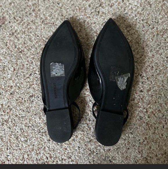 Express 8 point toe slingbacks - Picture 4 of 5
